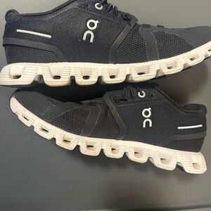 On Running Men's Black and White Athletic Shoes